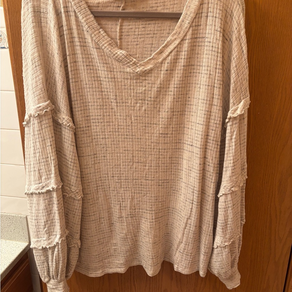 1.4.3. Story by Line Up Cream Textured Long Sleeve Top